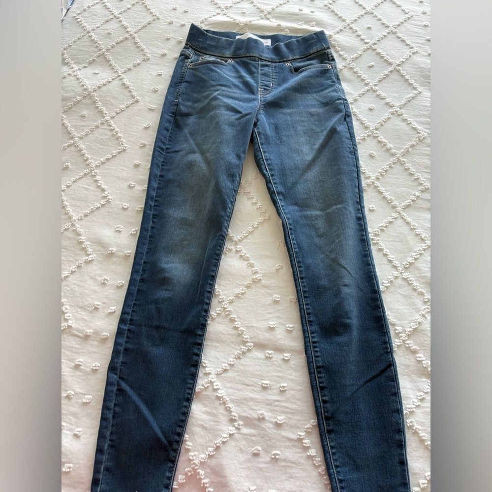 Levi's Women's Classic Blue Skinny Jeans